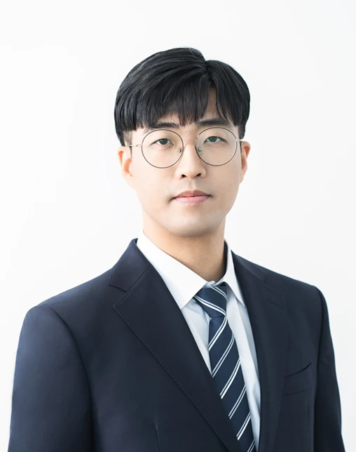류한동 변호사 공식 소개 사진